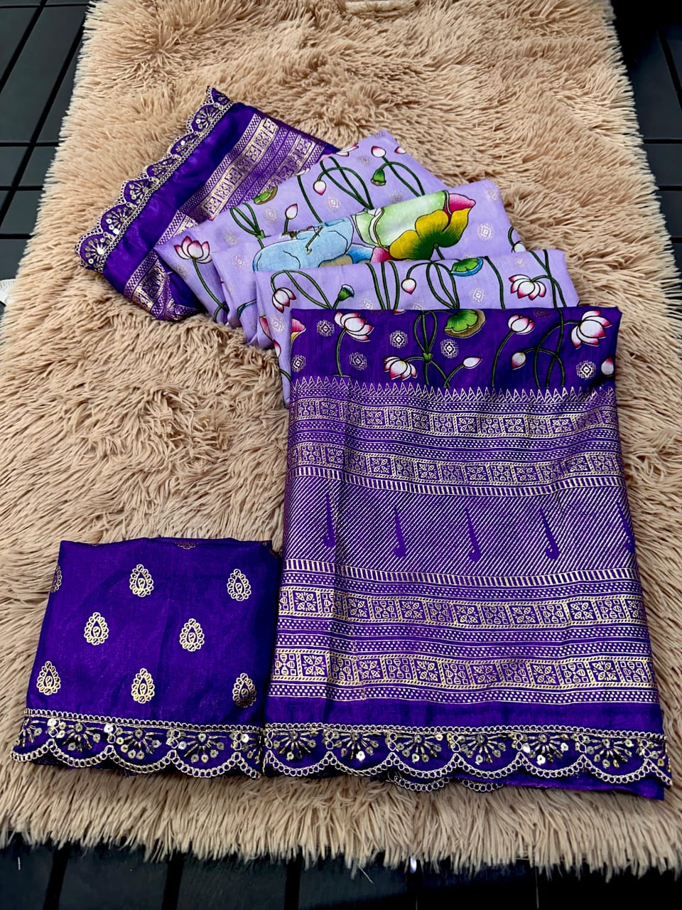 Soft Dola Saree.. With foil print All Over.. . Rich Pallu... Saree