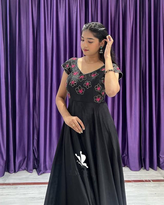 1788 HIBISCUS GRACE 🌺